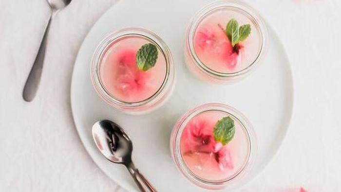 3 Resep Puding Bunga Sakura yang Lagi Viral di Instagram!