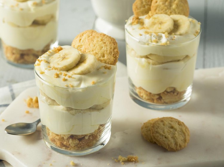 Banana pudding Sweet Homemade Banana Pudding with Vanilla Wafers
