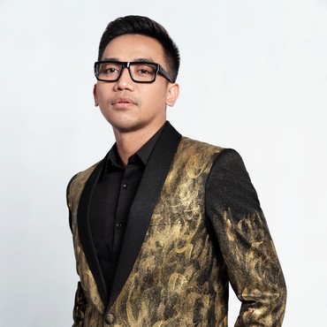 Langkah Simpel Bikin Riasan Flawless ala Bubah Alfian