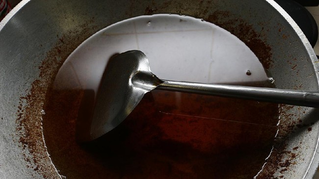 Kementerian ESDM menyatakan minyak jelantah dapat diolah menjadi sumber energi alternatif biodiesel.