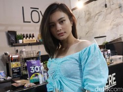 Liya Tampil Cantik di KTP dan Aksi Ade Londok Promosi Odading