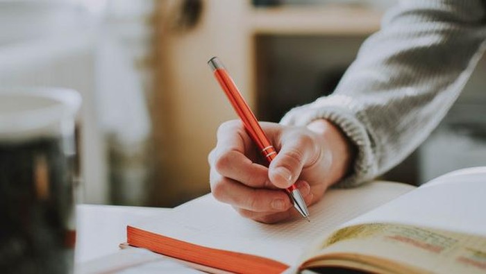 3 Cara Meningkatkan Personal Branding Bagi Content Writer