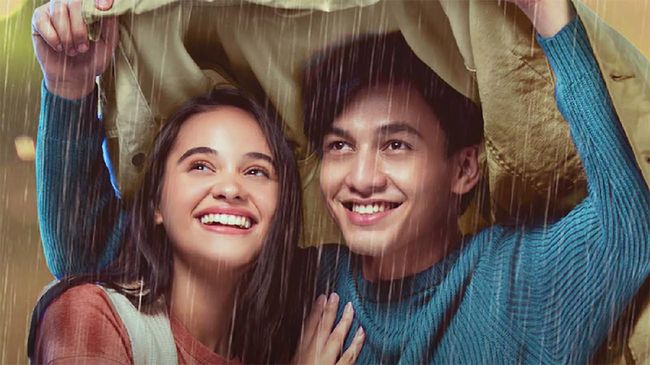 Film Seperti Hujan yang Jatuh ke Bumi sudah tersedia di Netflix mulai 15 Oktober. Berikut sinopsis film Seperti Hujan yang Jatuh ke Bumi.