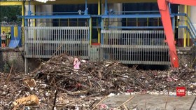 VIDEO: Hujan Deras, Warga Jaksel Tak Ada Yang Kebanjiran