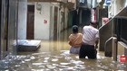 VIDEO: Takut Covid-19, Korban Banjir Enggan Mengungsi