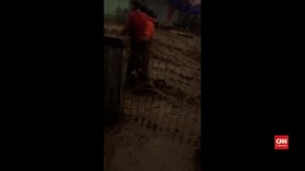 VIDEO: Saat Banjir Bandang Terjang Cicurug Sukabumi