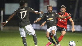 Hasil Lengkap Piala Liga Inggris: MU Hajar Luton 3-0
