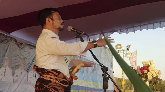 Menteri Pertanian Syahrul Yasin Limpo melakukan penanaman jagung, sekaligus meresmikan Food Estate di Desa Umbul Pabal, Sumba Tengah, Selasa (22/9).