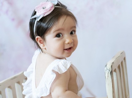 Rekomendasi 100 Nama Bayi Perempuan Jawa yang Jarang Dipakai, Unik dan Indah Diucap