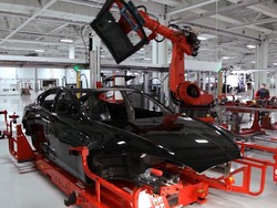 Sugeng Rawuh, Tesla Mau Bikin Pabrik di Batang Jawa Tengah