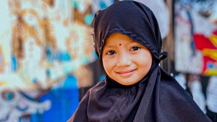 Aqillasesha, Bayi Viral yang Nangis Peluk Jasad Ibu