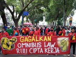 Pengesahan RUU Ciptaker Dikebut, Buruh Jabar: Tak Menjawab Persoalan