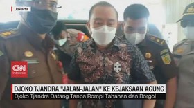 VIDEO: Djoko Tjandra 'Jalan-jalan' Ke Kejaksaan Agung