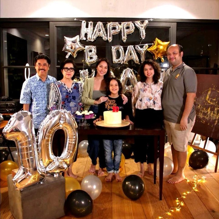 <p>BCL merayakan ulang tahun putranya tersebut bersama keluarganya. (Foto: Instagram @emmymuchlis)</p>