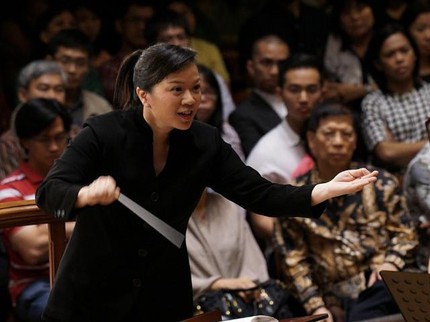 Bangga! Konduktor RI Rebecca Tong Juara di Ajang La Maestra Paris 2020