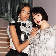 10 Fashion Desainer Ikonik yang Karyanya Mengubah Dunia