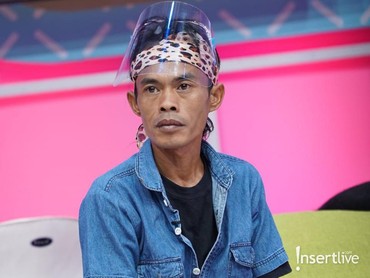 Pernah Viral dan Bikin Kontroversi, Ade Londok Kini Jadi Tukang Jahit