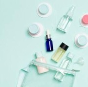 Anti Ribet, Ini 3 Produk Skincare yang Wajib Dibawa Saat Traveling