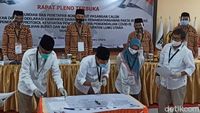  KPU Luwu Utara Tetapkan Nomor Urut dua Paslon Cabup-Cawabup 