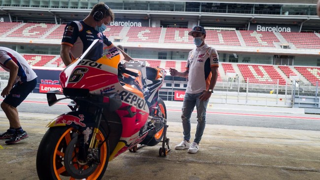Mantan juara dunia balap motor 500cc, Kevin Schwantz, menganggap persaingan menuju tangga juara MotoGP lebih menarik tanpa Marc Marquez.