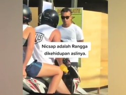 Video Lama Nicholas Saputra Hadang Bule di Trotoar Viral Lagi