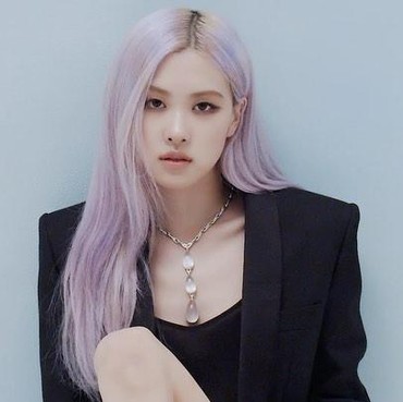 Rose BLACKPINK Tampil Sedingin Es di Foto Teaser 'The Album'