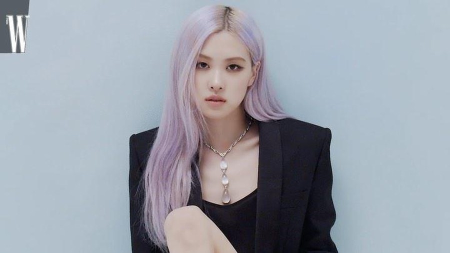 Rose BLACKPINK Tampil Sedingin Es di Foto Teaser 'The Album'