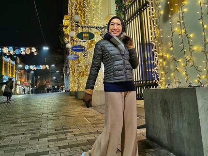 7 Potret Susanti Arifin, Ibunda Irish Bella yang Sudah jadi Nenek tapi Awet Muda