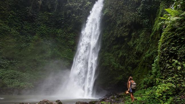 Sumatra Barat merupakan provinsi yang memiliki potensi wisata alam yang indah, tapi ternyata masih banyak tempat tersembunyi yang patut dikunjungi.