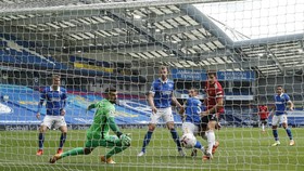 Jadwal Piala Liga Kamis Dini Hari: Brighton vs MU