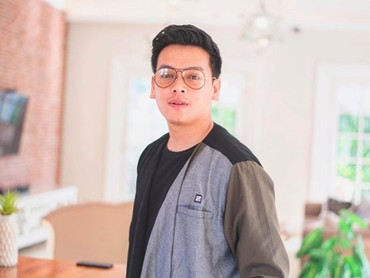 img-title Pengalaman Natta Reza 9 Tahun Jadi Pengamen, Dihina Sampai Dilempar Panci