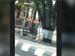 Viral Video Sejoli Mesum di Alun-alun Sragen Saat Siang Bolong