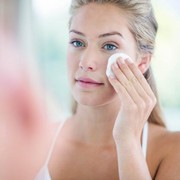 Rekomendasi Toner yang Aman untuk Kulit Sensitif dan Berlabel Hypoallergenic