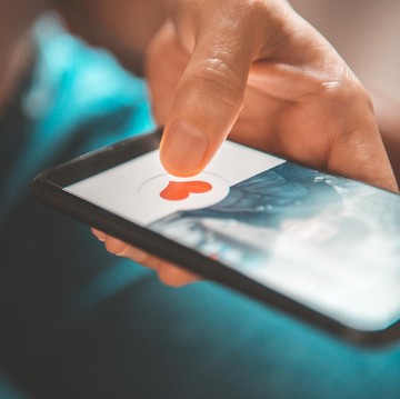 img-title 9 Kiat Pakai Dating App Secara Aman dan Bisa Cari Jodoh Sesuai Kriteria!
