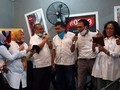 Buka Masker dan Tak Jaga Jarak, Akhyar Nyanyi Bareng Relawan