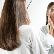 Cara Tepat Melembapkan Wajah Supaya Tetap Sehat dan Bercahaya