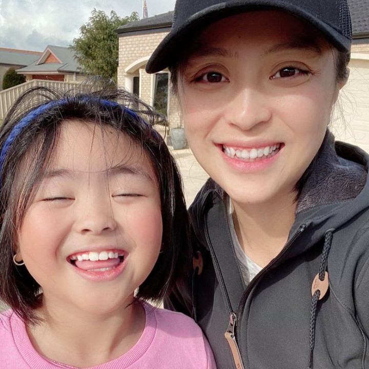 <p>Meskipun Jill Carissa enggak pernah terlihat di layar kaca lagi, namun ia sering membagikan aktivitas sehari-hari di media sosial Instagram. (Foto: Instagram @carissajill)</p>