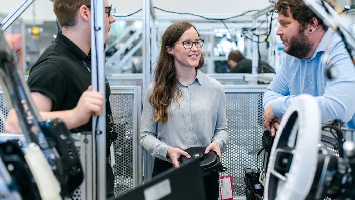 Kenalan dengan Sapioseksual, Ketika Dia Lebih Suka Perempuan Cerdas Tanpa Peduli Visualnya!