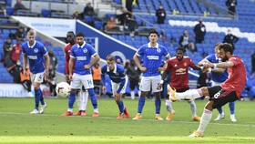 Cekcok di MU, Bruno Fernandes Diincar Madrid dan Barcelona