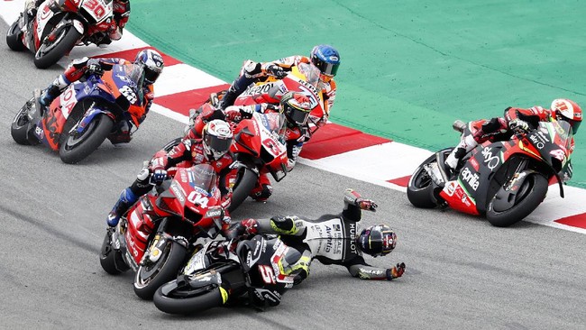 Jadwal pasti MotoGP Indonesia di Sirkuit Mandalika pada MotoGP 2021 berpeluang dirilis Dorna Sports bulan ini.