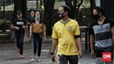 FOTO: PSBB Ketat Tak Halangi Warga Tetap Olahraga di GBK Warga kembali menyambangi kawasan Gelora Bung Karno (GBK) Senayan Jakarta, Minggu (27/9) pagi, meski masih dalam masa PSBB ketat.