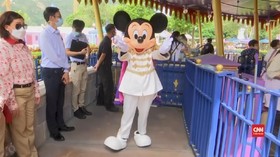 VIDEO: Senyum Mickey Sambut Pengunjung Disneyland Hong Kong