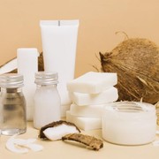 Minyak Kelapa Bisa Atasi Sunburn? Cari Tahu Dulu Faktanya!