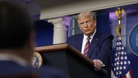 Donald Trump, dari Pebisnis Jadi Presiden AS