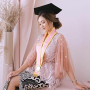 6 Model High Heels untuk Maksimalkan Penampilan Saat Wisuda