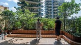 FOTO: Menengok Apartemen Berbalut Dedaunan di China Dibangun pada 2018 lalu, setiap balkon apartemen ini dirancang sebagai ruang untuk berbagai tanaman rindang tumbuh.