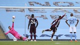 FOTO: Man City Dibantai Leicester City di Liga Inggris Manchester City tampil mengecewakan saat kalah 2-5 dari tamunya Leicester City dalam lanjutan Liga Inggris 2020/2021.