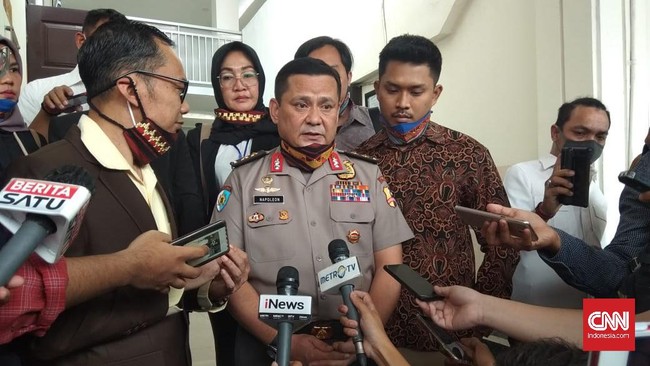 Irjen Napoleon Bonaparte mengajukan eksepsi atau nota keberatan atas dakwaan suap Rp6 miliar kasus Djoko Tjandra.