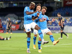 Napoli Vs Genoa: Il Partenopei Pesta Gol 6-0