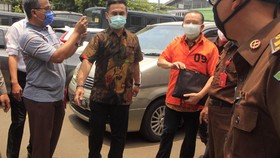 Brigjen Prasetijo Ditegur Hakim Pakai Baju Polisi saat Sidang